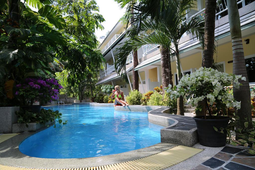 Naka Resort Kamala-stranden Eksteriør bilde