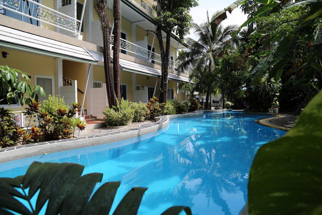 Naka Resort Kamala-stranden Eksteriør bilde