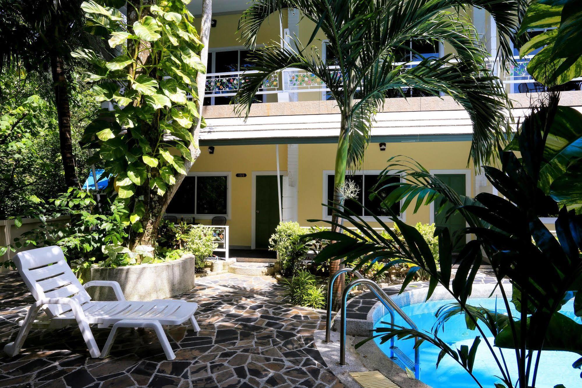Naka Resort Kamala-stranden Eksteriør bilde